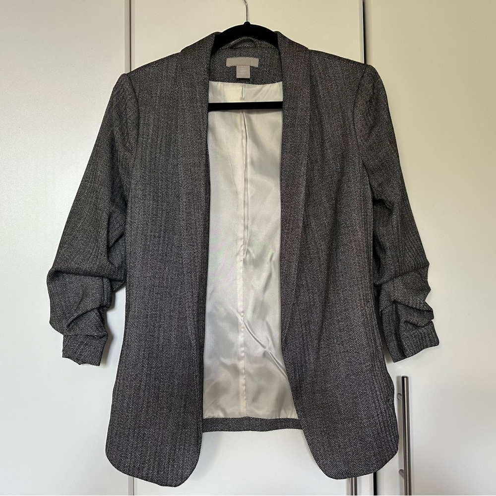 New Blazer Gray Size 6 US